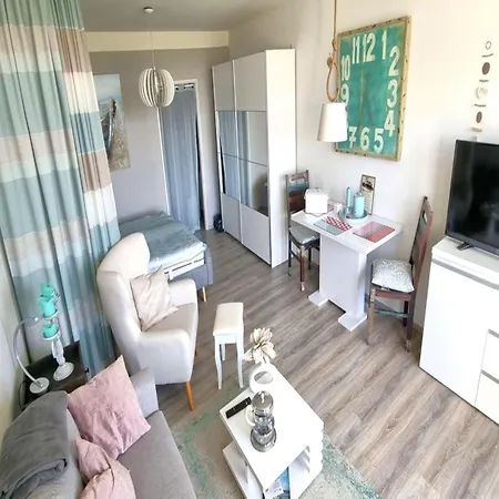 Coastal With Balcony * Burgtiefe auf Fehmarn